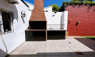 Casa en venta en Punta Chica!