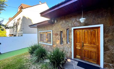 Casa en venta en Punta Chica!