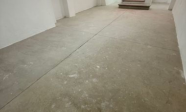 Bodega Comercial con Oficina en Renta en Cuernavaca