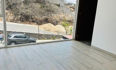 Casa nueva en venta Lomas de Juriquilla | lujo y confort