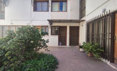 VENTA DUPLEX CON TERRAZA EN  QUINTA SECCION