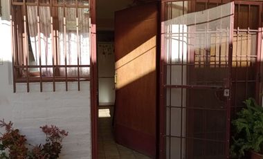 VENTA DUPLEX CON TERRAZA EN  QUINTA SECCION