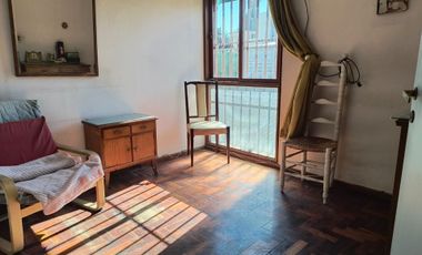 VENTA DUPLEX CON TERRAZA EN  QUINTA SECCION