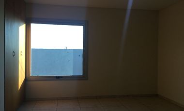 VENTA DPTO 2 DORMITORIOS Y COCHERA QUINTA SECCION