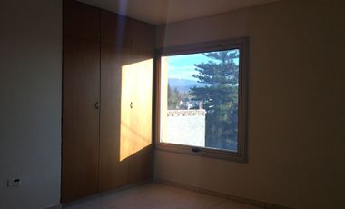 VENTA DPTO 2 DORMITORIOS Y COCHERA QUINTA SECCION