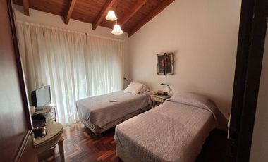 ALQUILER CASA, QUINTA SECCION, IDEAL USO COMERCIAL