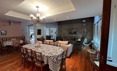 ALQUILER CASA, QUINTA SECCION, IDEAL USO COMERCIAL