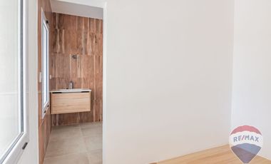CASA EN VENTA EN MIRALAGOS 2