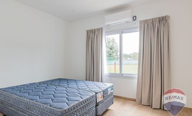 CASA EN VENTA EN MIRALAGOS 2