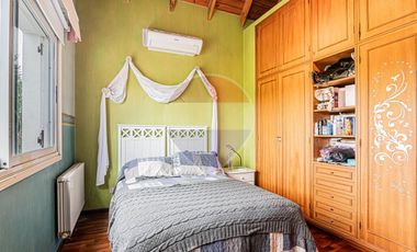 CASA EN VENTA EN ABRIL CLUB DE CAMPO