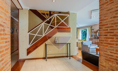 CASA EN VENTA EN ABRIL CLUB DE CAMPO