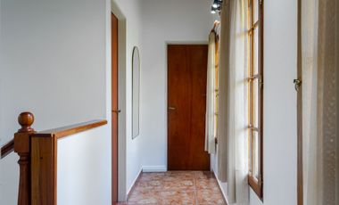 CASA 3 AMBIENTES ALQUILER BARRIO VICENTE MELAZZI