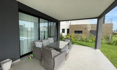 CASA 6 AMB EN VENTA BARRIO CERRADO CHATEAU PILAR