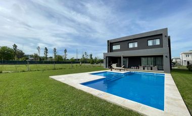 CASA 6 AMB EN VENTA BARRIO CERRADO CHATEAU PILAR