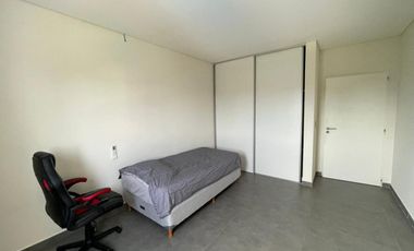 CASA 6 AMB EN VENTA BARRIO CERRADO CHATEAU PILAR