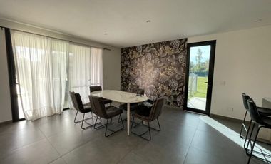 CASA 6 AMB EN VENTA BARRIO CERRADO CHATEAU PILAR