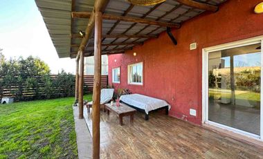 VENTA CASA 3 AMBIENTES BARRIO LAGUNA AZUL CREDITO