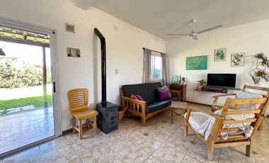 VENTA CASA 3 AMBIENTES BARRIO LAGUNA AZUL CREDITO