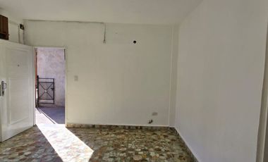 Alquiler Dpto 3 amb. c/ balcon en Luzuriaga
