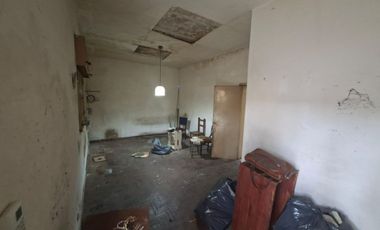 CASA/LOTE A REFACCIONAR EN VENTA