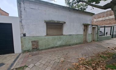 CASA/LOTE A REFACCIONAR EN VENTA