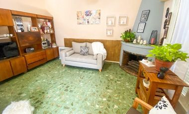 CASA EN VENTA  CON FONDO. FINANCIACION DIRECTA