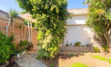 CASA EN VENTA  CON FONDO. FINANCIACION DIRECTA