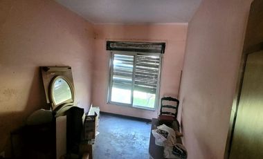 CASA 4 AMBIENTES EN VENTA EN SOURIGUES