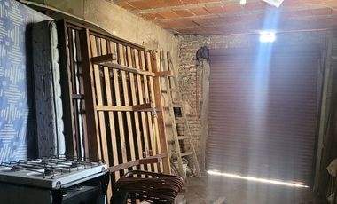 CASA 4 AMBIENTES EN VENTA EN SOURIGUES