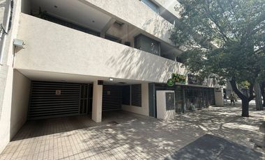 VENTA COCHERA BALCONES DE COFICO CON BAULERA
