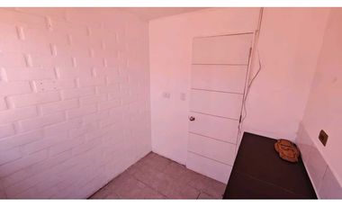 Venta casa remodelada Capilla Las Nieves III en Calle Larga