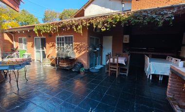 Casa 6 amb c/ patio, garage y playroom, Hurlingham