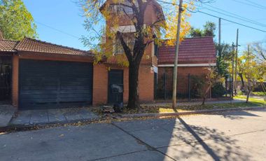 Casa 6 amb c/ patio, garage y playroom, Hurlingham