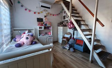 Casa 6 amb c/ patio, garage y playroom, Hurlingham
