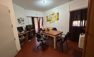 VENTA DEPARTAMENTO 4 AMBIENTES 1 PISO SAN MARTIN