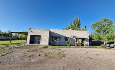 VENTA CASA QUINTA 3 DORM. PILETA 5 HA, FDEZ ORO