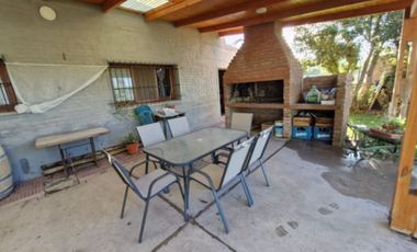 VENTA CASA QUINTA 3 DORM. PILETA 5 HA, FDEZ ORO