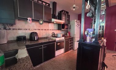 VENTA CASA CON LOCAL COMERCIAL ICHO CRUZ