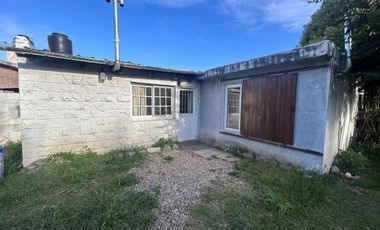 VENTA CASA CON LOCAL COMERCIAL ICHO CRUZ