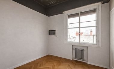 VENTA DTO. 7 AMB. DUPLEX C/COCHERA VILLA DEVOTO