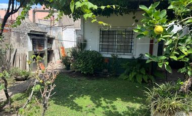 CASA EN VENTA QUILMES