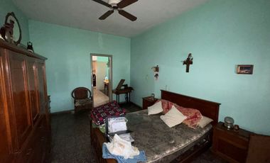 CASA EN VENTA QUILMES
