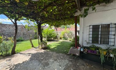 CASA EN VENTA QUILMES