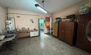 CASA EN VENTA QUILMES