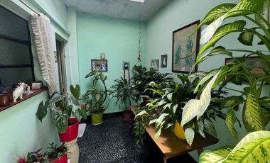 CASA EN VENTA QUILMES