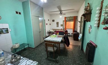 CASA EN VENTA QUILMES