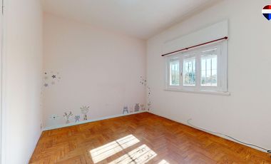 CASA EN VENTA FLORENCIO VARELA 6 AMBIENTES