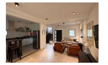 ALQUILER CASA 4 AMBIENTES HURLINGHAM