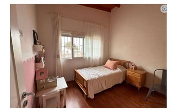 ALQUILER CASA 4 AMBIENTES HURLINGHAM