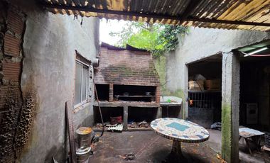 GALPÓN EN VENTA MONTE GRANDE EXCELENTE UBICACIÓN